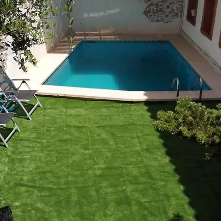 La Olivera Rural Bañera Hidro O Jacuzzi Privados Albinyana