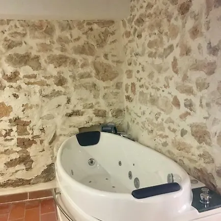 La Olivera Rural Bañera Hidro O Jacuzzi Privados * Albinyana